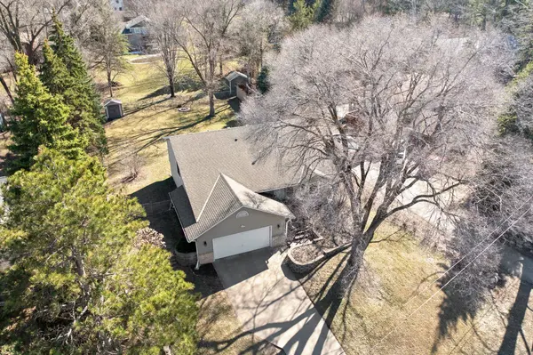 130 E County Road C, Little Canada, MN 55117