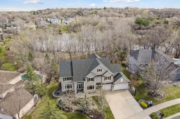 4662 Stonecliffe DR, Eagan, MN 55122