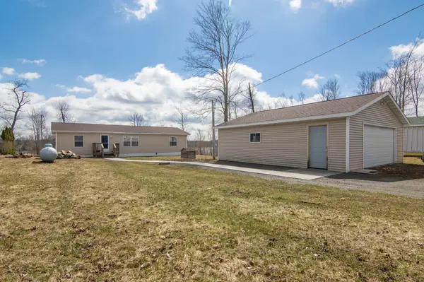 A1790 W White Ash DR, Apple River Twp, WI 54810