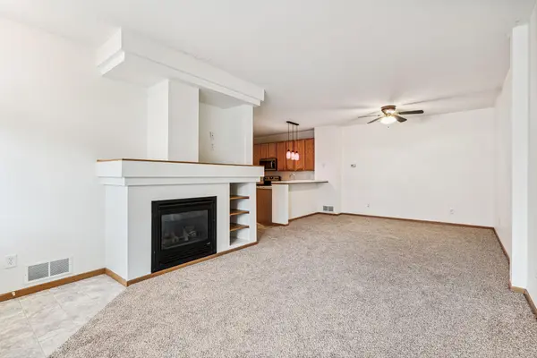 47 River Woods DR W, Saint Paul Park, MN 55071