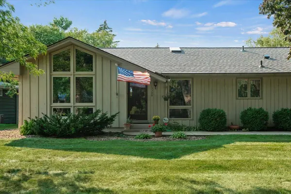13300 Oakland DR, Burnsville, MN 55337