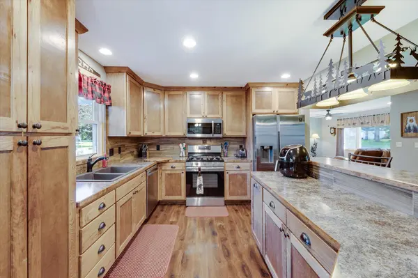 105 1st AVE SW, Norwood Young America, MN 55397