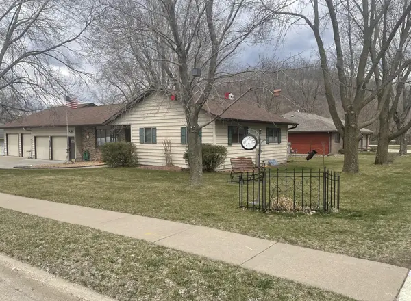 1723 Perlich AVE, Red Wing, MN 55066