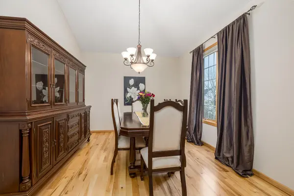 10611 Golden Eagle TRL, Woodbury, MN 55129