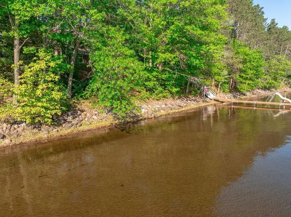 27630 Leef RD, Jackson Twp, WI 54893