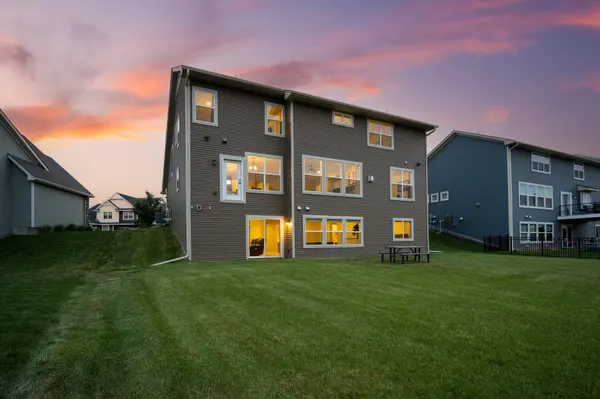 6580 Alverno LN, Inver Grove Heights, MN 55077