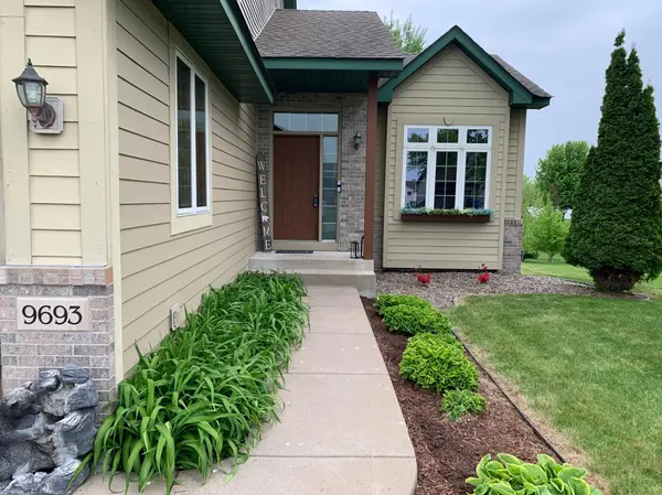 9693 41st ST NE, Saint Michael, MN 55376