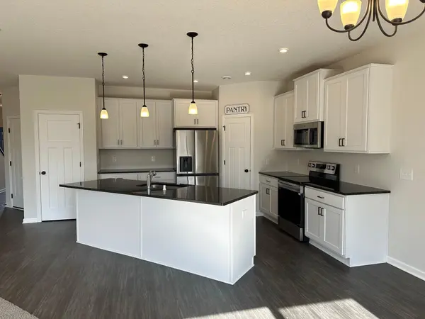 19329 Crystal TER, Farmington, MN 55024