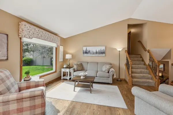 14638 Harrington PL, Apple Valley, MN 55124