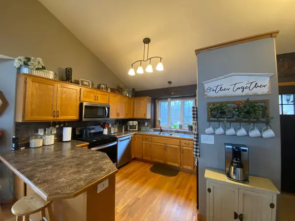 1958 Collin ST, Mora, MN 55051
