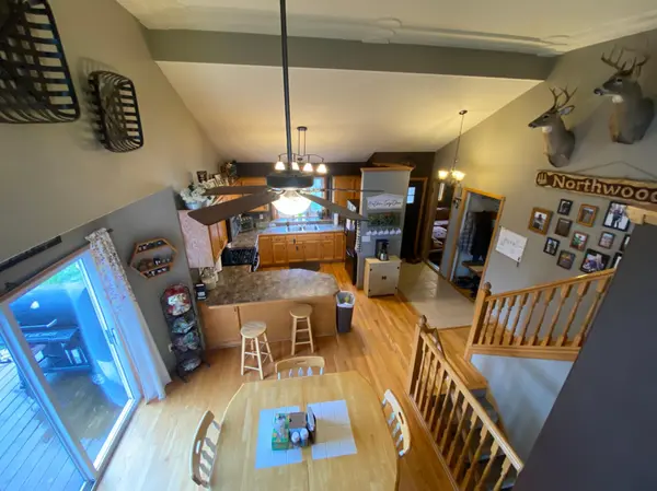 1958 Collin ST, Mora, MN 55051