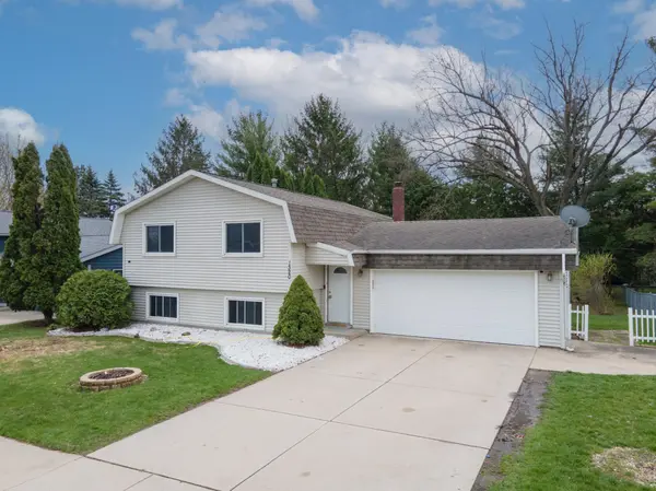 1320 41st ST NW, Rochester, MN 55901