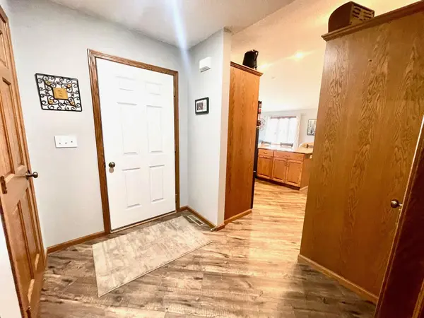 204 Ashley LN, Alexandria, MN 56308