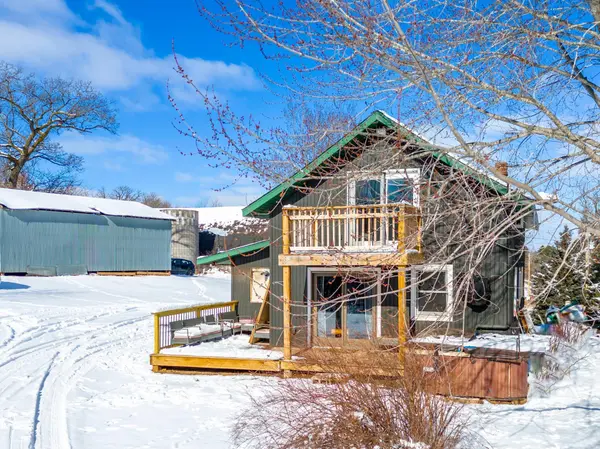 1728 W Church RD, Alden Twp, WI 54026