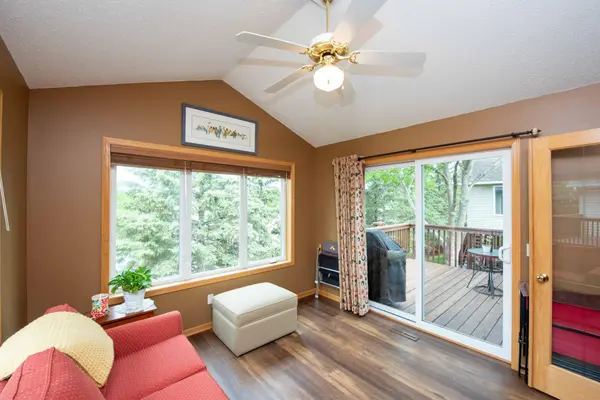 7806 Hill RD, Woodbury, MN 55125