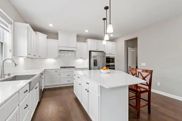 6619 Wildflower TRL, Corcoran, MN 55340
