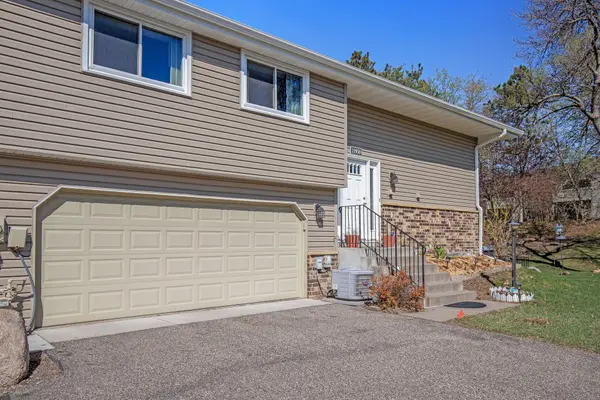 11950 71st PL N, Maple Grove, MN 55369