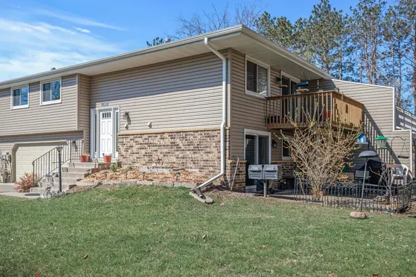 11950 71st PL N, Maple Grove, MN 55369