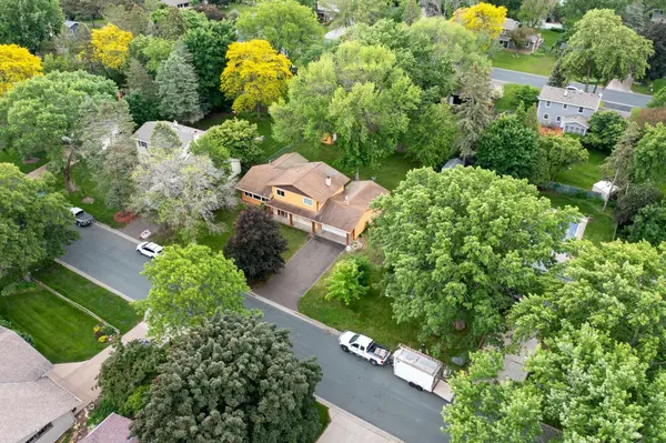 2362 Joy AVE, White Bear Lake, MN 55110