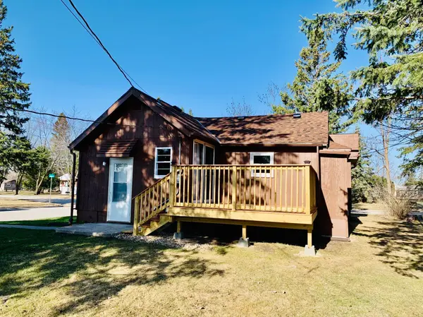 120 7th AVE SE,  Baudette,  MN 56623