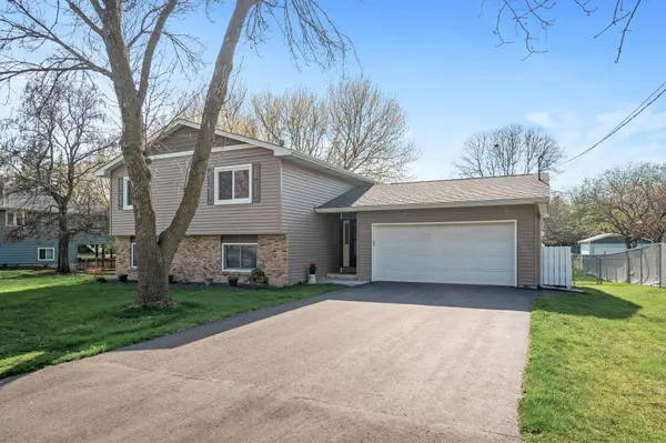 7617 Riverdale DR N, Brooklyn Park, MN 55444