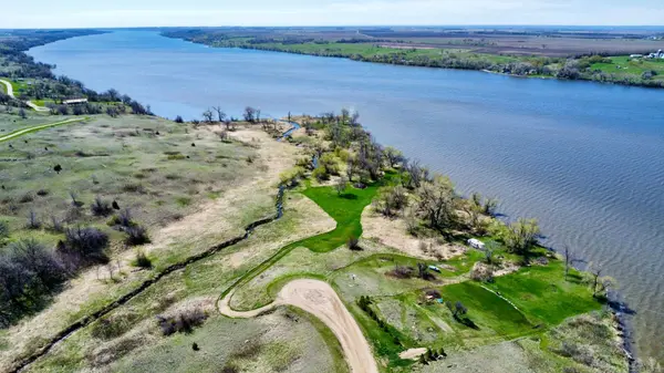 25471 Dakota Skipper DR, Beardsley, MN 56211