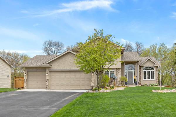 10268 Kalen LN NE, Hanover, MN 55341