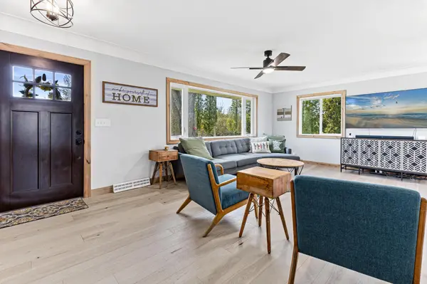 6350 Sunnyfield RD E, Minnetrista, MN 55364
