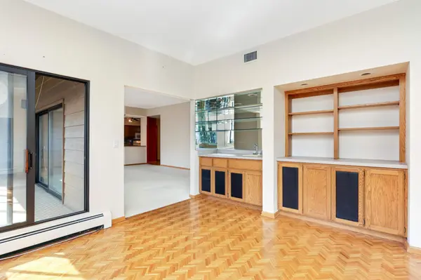 2275 Youngman AVE #302W, Saint Paul, MN 55116