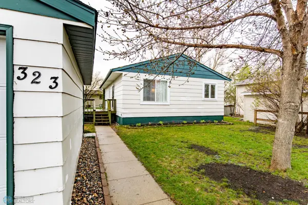323 6TH AVE, Mapleton, ND 58059
