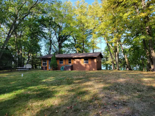 21463 586th AVE, Greenleaf Twp, MN 55355