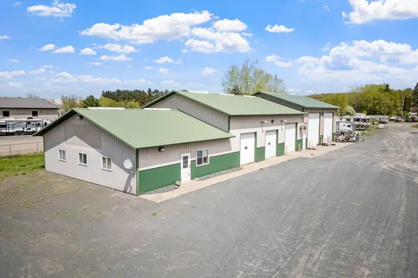 695 Kelly AVE, Dresser, WI 54009