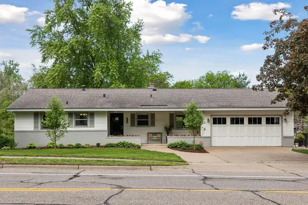1248 Long Lake RD, New Brighton, MN 55112