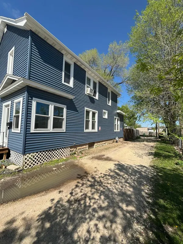 714 Broadway AVE N, Rochester, MN 55906