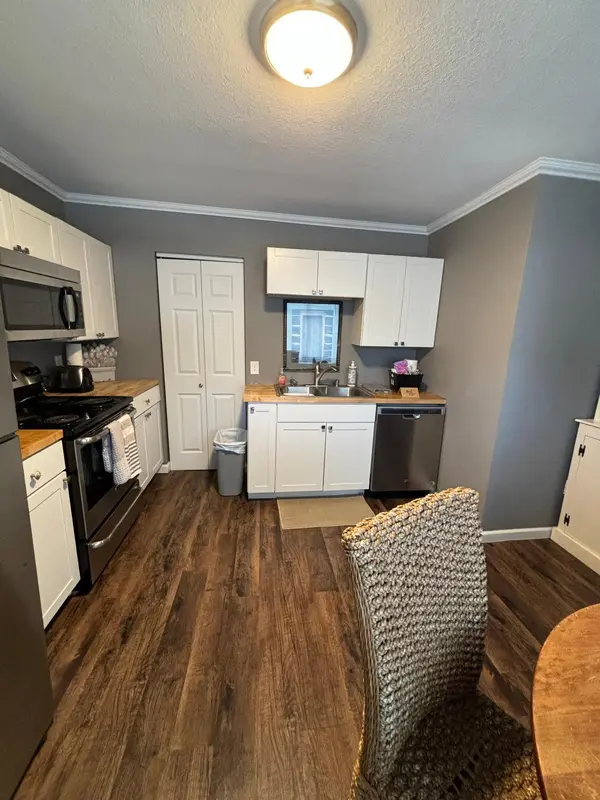 718 Broadway AVE N, Rochester, MN 55906