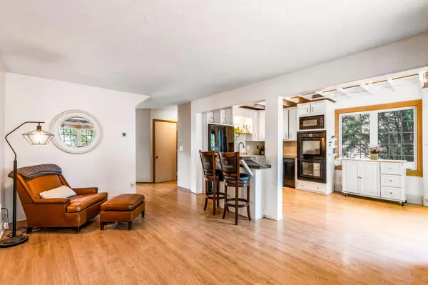 3000 Fairview RD SW, Prior Lake, MN 55372