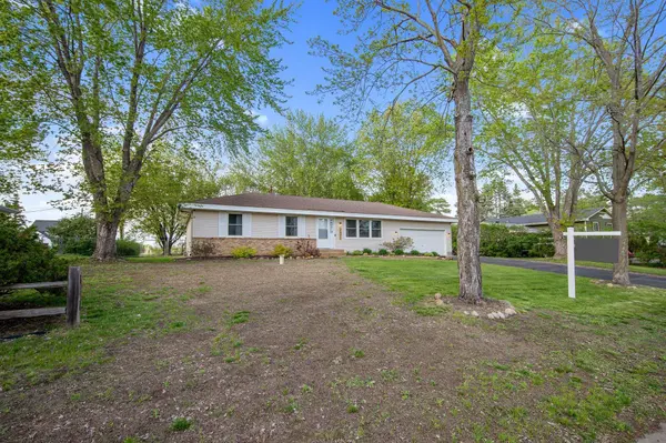 2521 152nd LN NE, Ham Lake, MN 55304