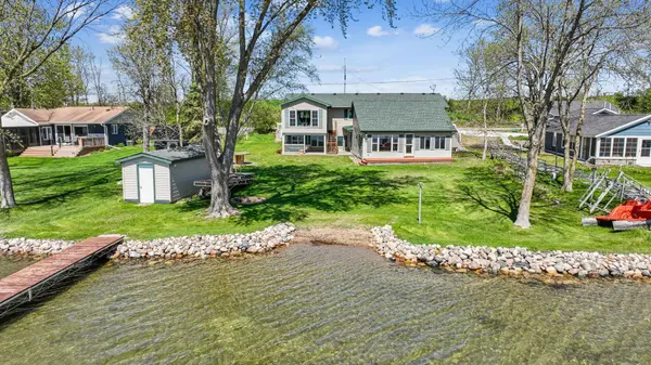 11167 Hubert LN, Cold Spring, MN 56320