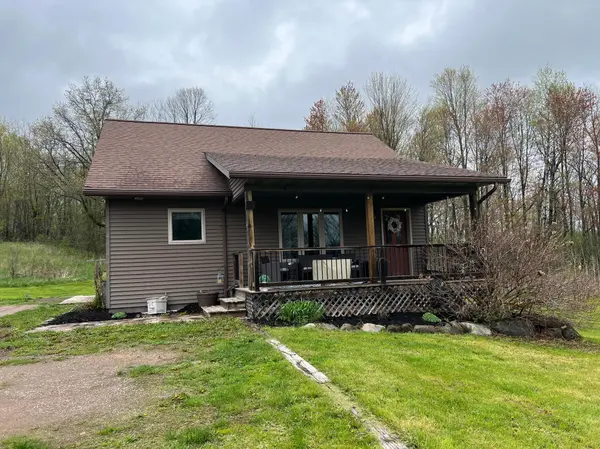1567 8th ST, Clinton Twp, WI 54805
