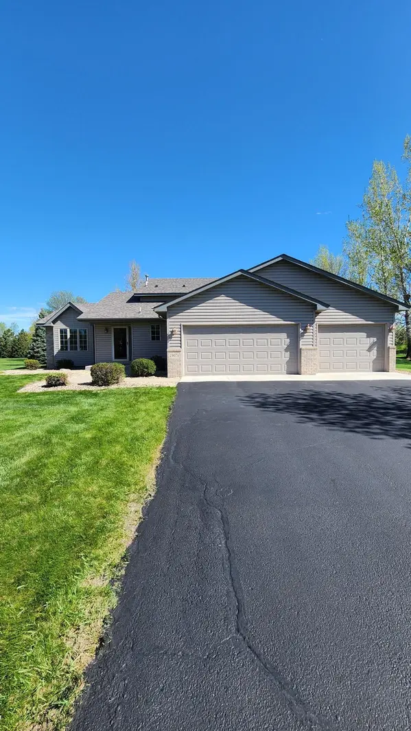 19074 181st AVE NW,  Big Lake Twp,  MN 55309