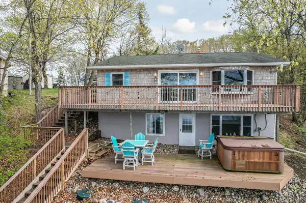 26071 Ottoson TRL, Detroit Lakes, MN 56501