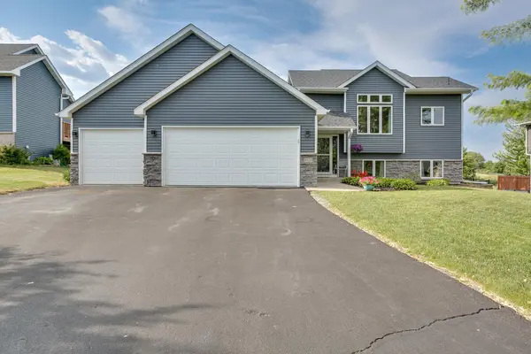 1020 Willow Creek DR SE, Lonsdale, MN 55046