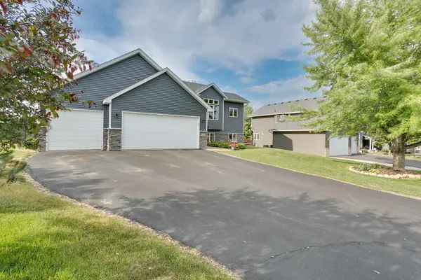 1020 Willow Creek DR SE, Lonsdale, MN 55046