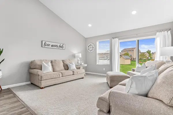 1349 Eugenia WAY Waconia, MN 55387