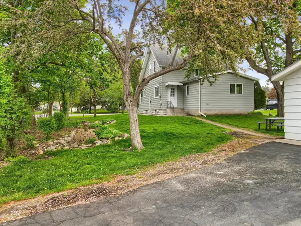 499 5th AVE, Newport, MN 55055