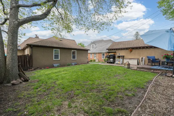 327 Ramsey ST, Mankato, MN 56001