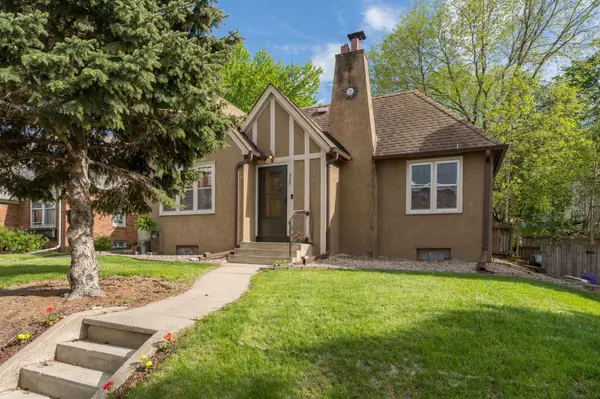 327 Ramsey ST, Mankato, MN 56001