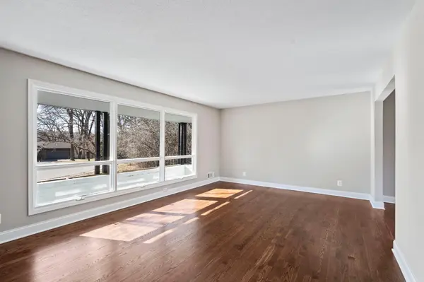 7001 Center DR, Eden Prairie, MN 55346