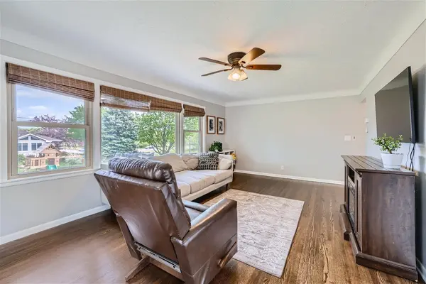 2255 Berland PL, Saint Paul, MN 55119