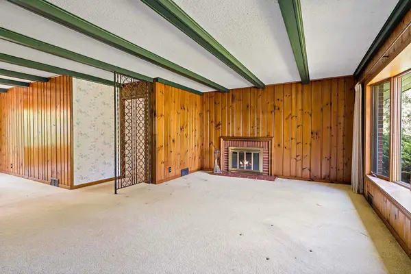 3930 Cottage LN, Minnetonka, MN 55305